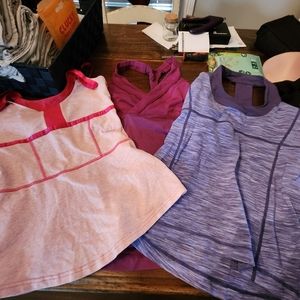 Lululemon tanks size 6